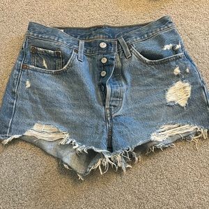 Levi’s Jean shorts 501